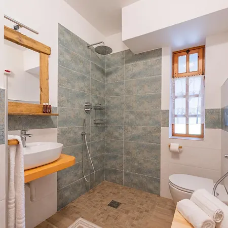 Apartment La Frassinetto (Piedmont)